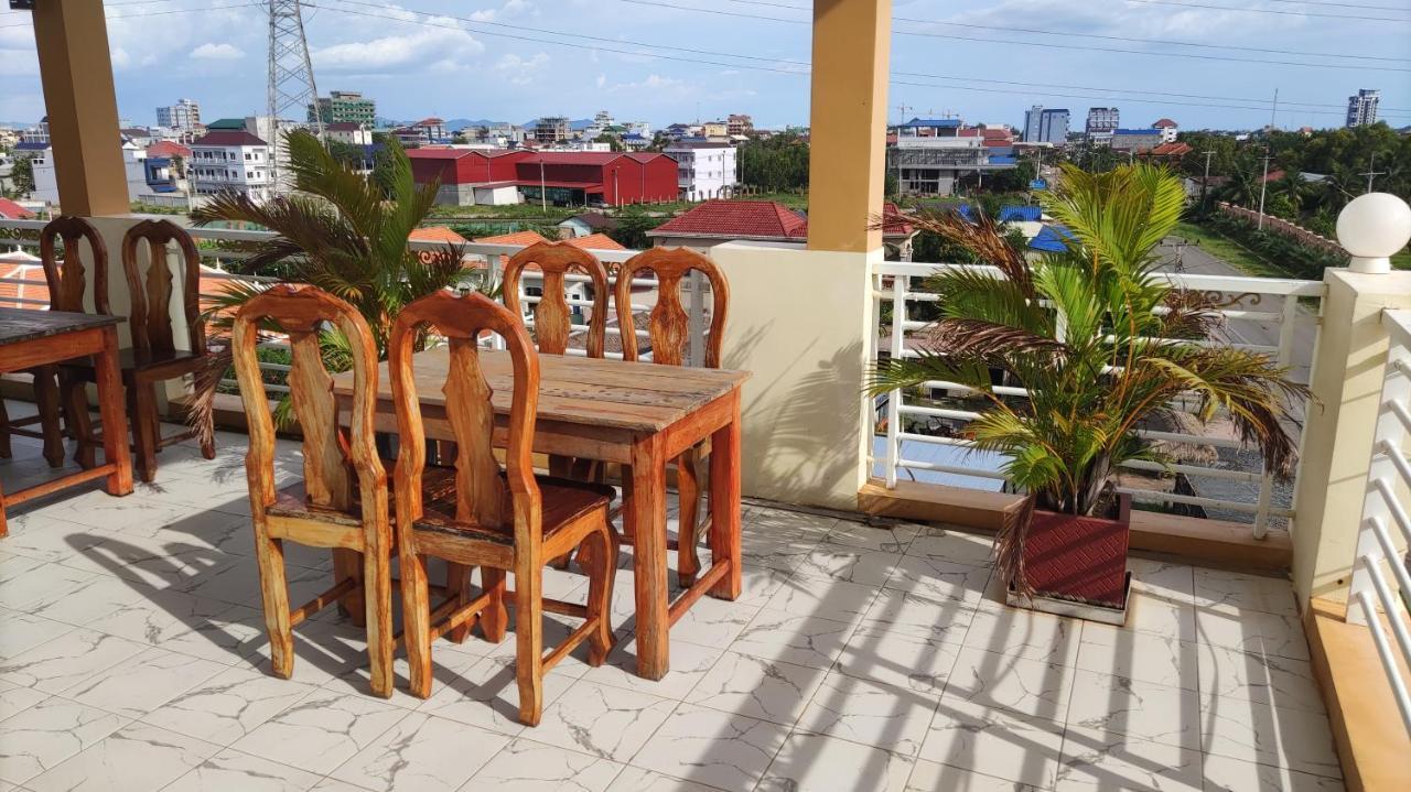 Monica Guesthouse Kampot Exterior photo