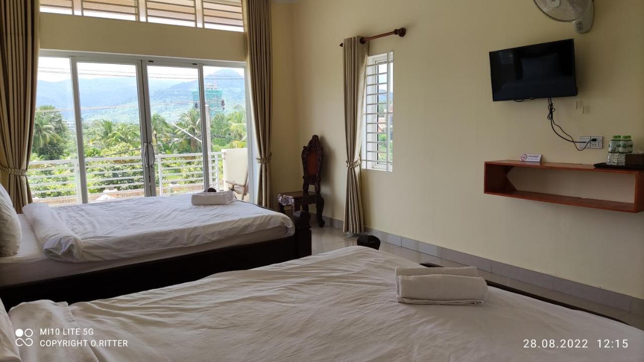 Monica Guesthouse Kampot Exterior photo
